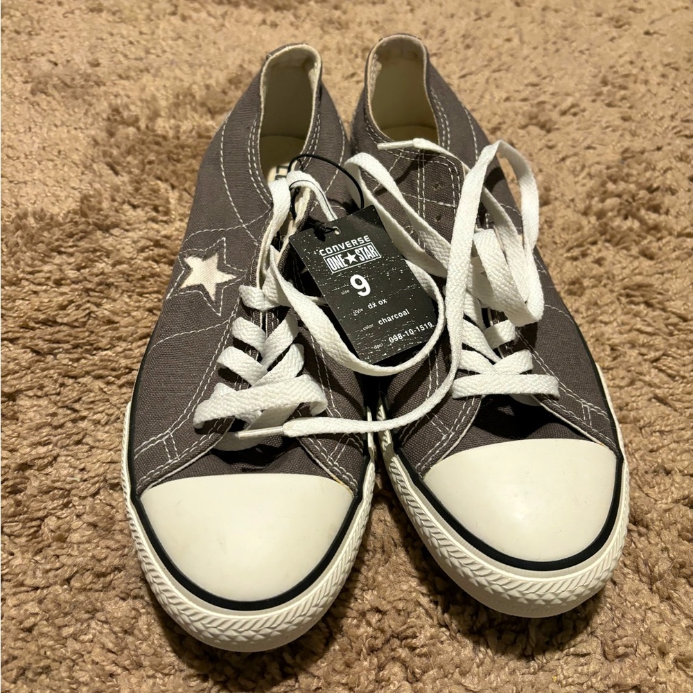 NWT Converse One Star Women’s size 9 - Charcoal Gray